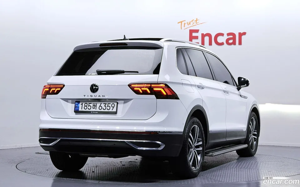 Volkswagen Tiguan 2.0 TDI 2022 — миниатюра 2