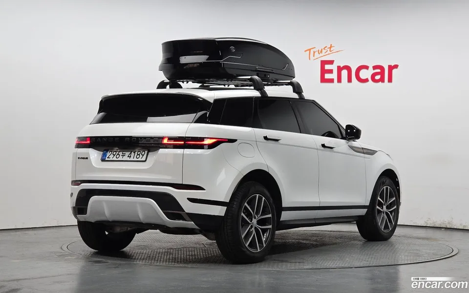 Land Rover Range Rover Evoque P250 SE 2024 — миниатюра 2