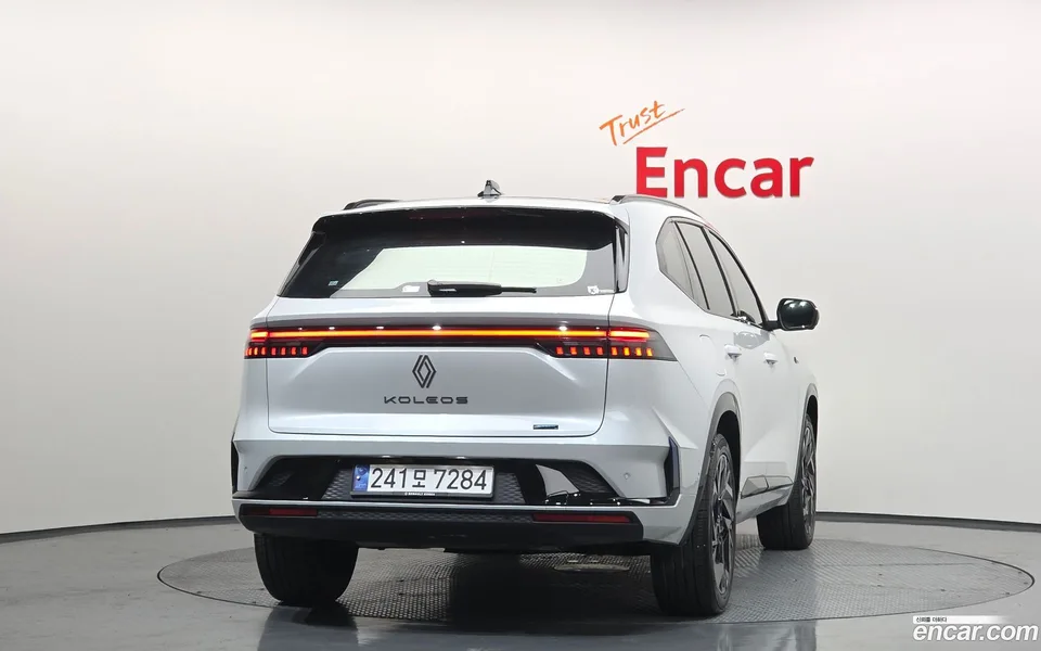 Renault Samsung Grand Koleos 1.5 E-TECH 2WD 2024 — миниатюра 4