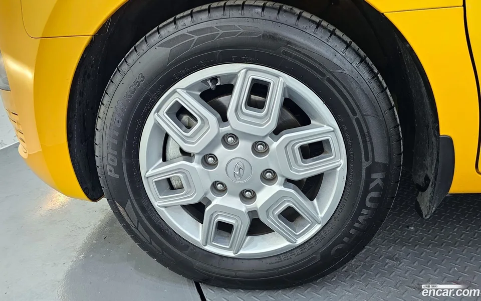 Hyundai Staria L3.5 2022 — миниатюра 5