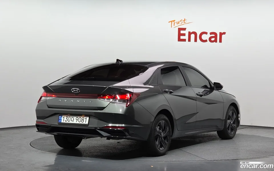 Hyundai Avante 1.6 2022 — миниатюра 2