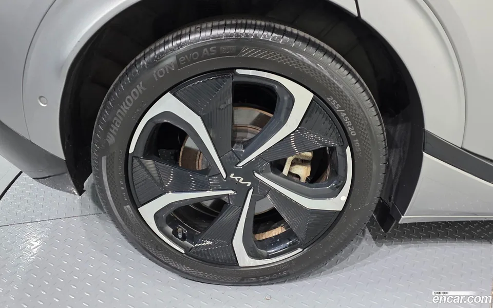 Kia EV6 4WD 2022 — миниатюра 5