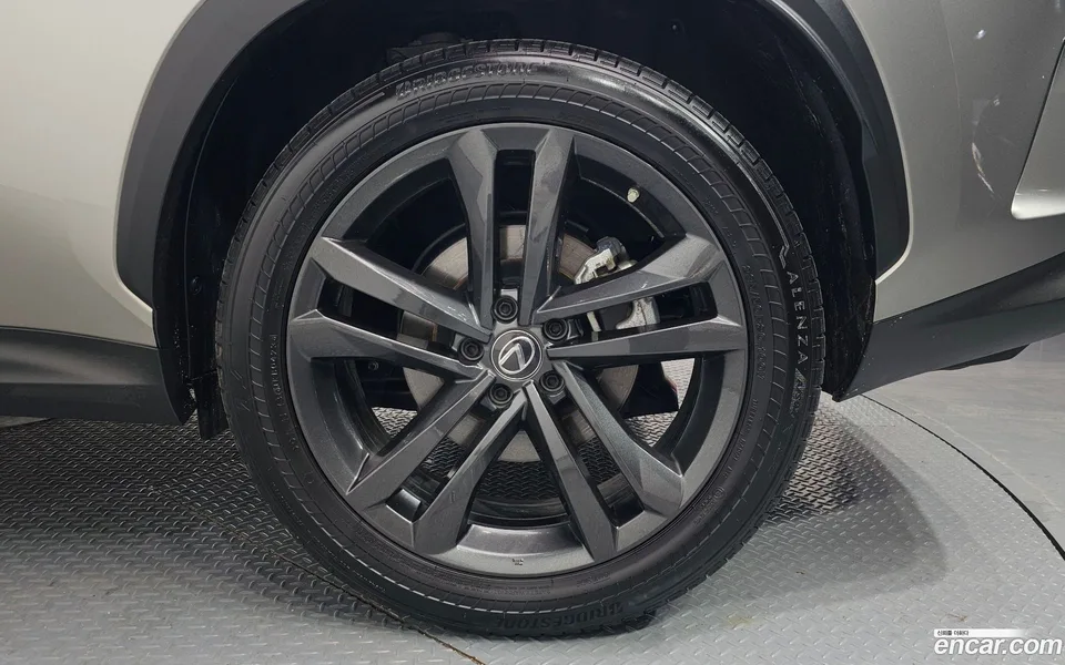Lexus NX 350h 2023 — миниатюра 5