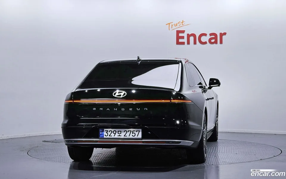 Hyundai Grandeur Hybrid 2023 — миниатюра 4