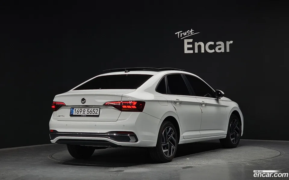 Volkswagen Jetta 1.5 TSI 2024 — миниатюра 2