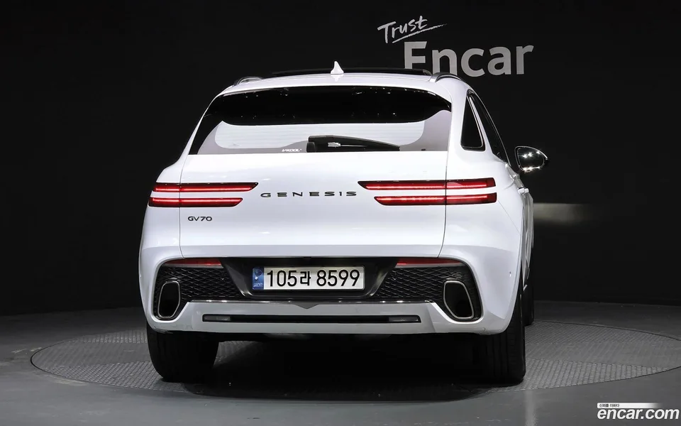 Genesis GV70 2.5T 2WD 2022 — миниатюра 4