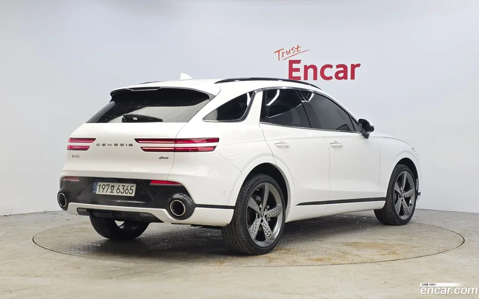 Genesis GV70 2.5T AWD 2022 — миниатюра 2