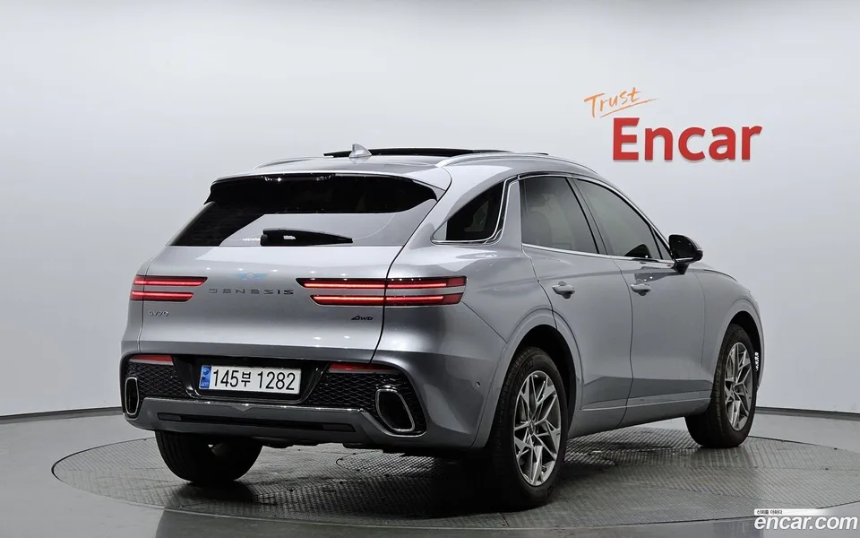 Genesis GV70 2.5T AWD 2023 — миниатюра 2