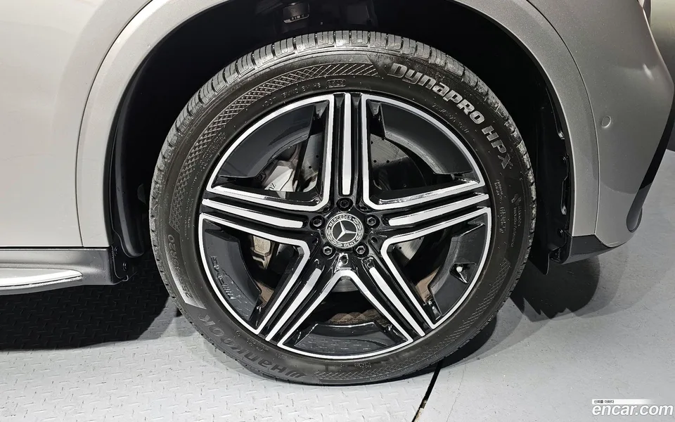 Mercedes-Benz GLC-Class GLC300 4MATIC 2023 — миниатюра 5