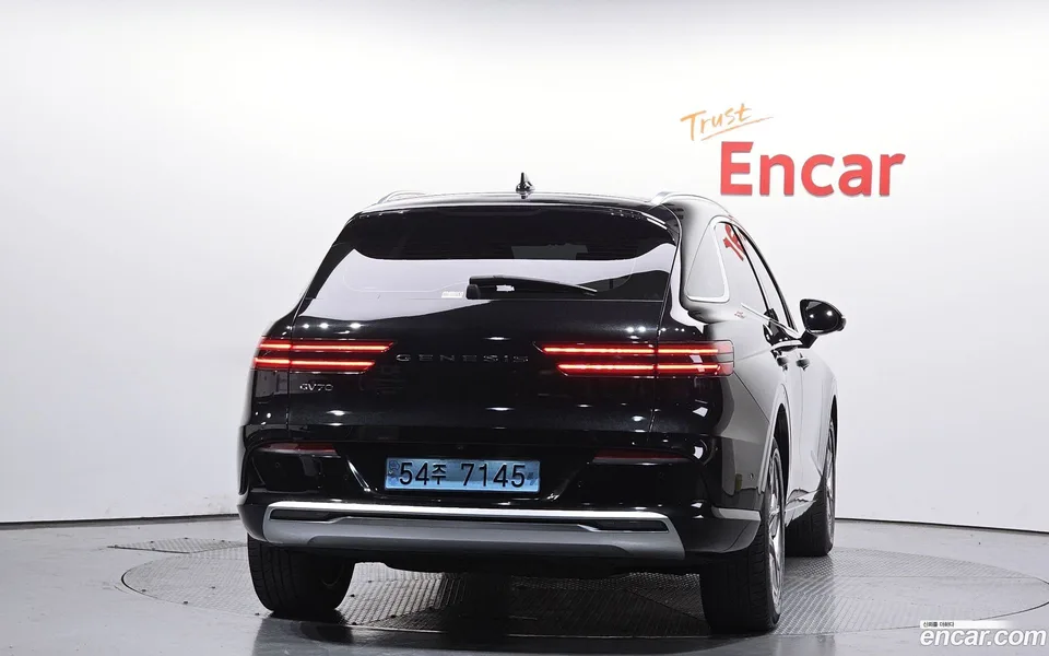 Genesis Electrified GV70 e-AWD 2022 — миниатюра 4