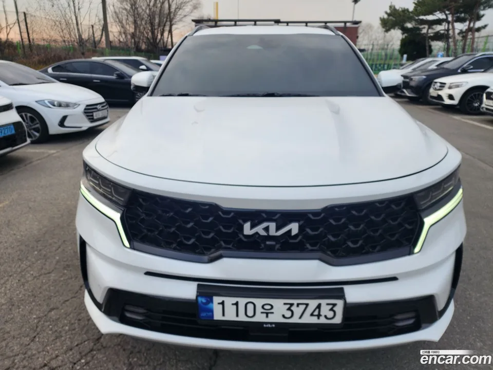 Kia Sorento HEV 1.6 2WD 2023 — миниатюра 3