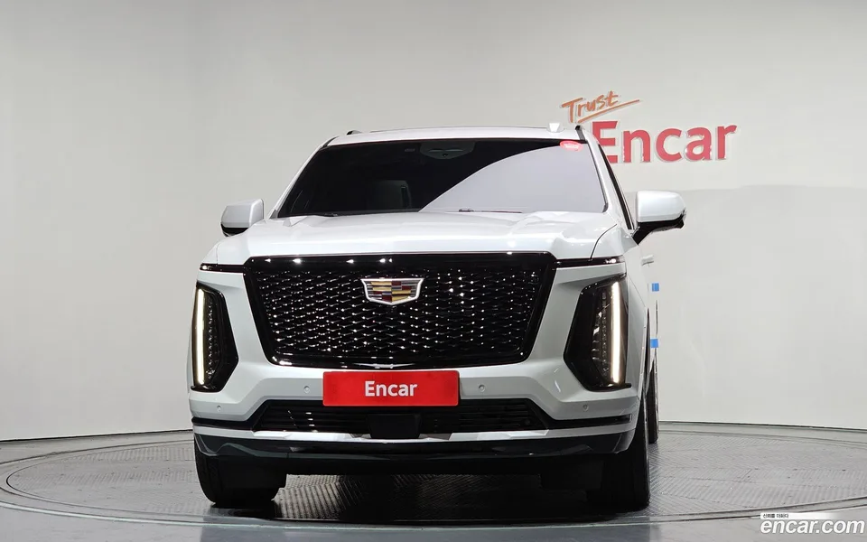 Cadillac Escalade 6.2 ESV 2025 — миниатюра 3
