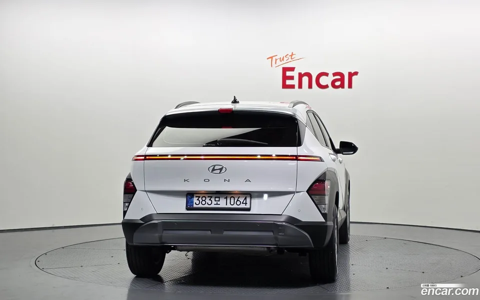 Hyundai Kona 1.6 2WD 2023 — миниатюра 4