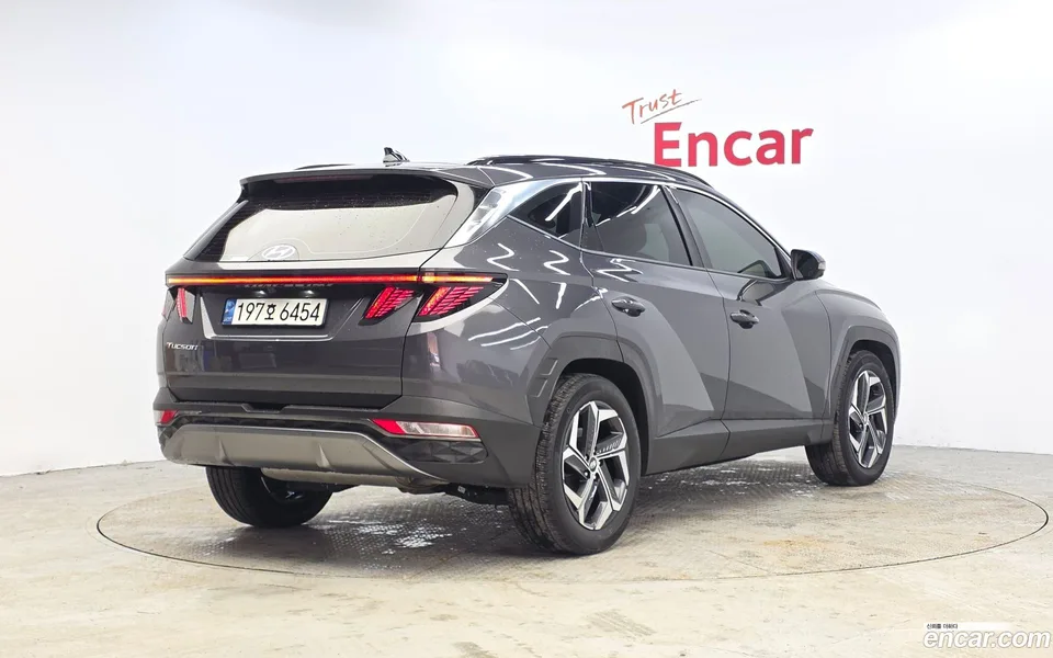 Hyundai Tucson 1.6 2WD 2022 — миниатюра 2