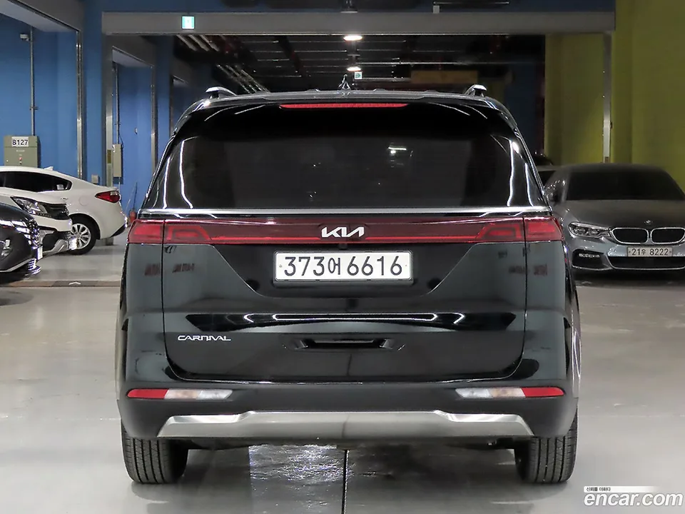 Kia Carnival 9 2023 — миниатюра 3