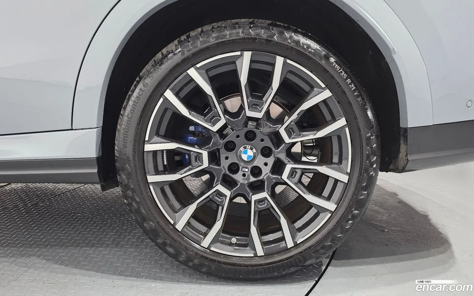 BMW X6 xDrive30d M 2025 — миниатюра 5