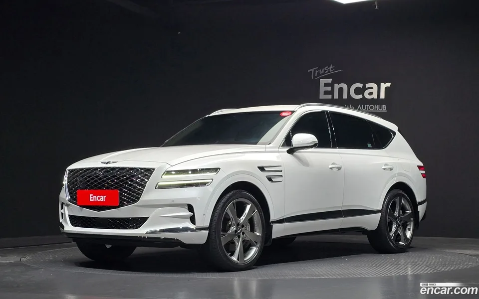 Genesis GV80 2.5T AWD 2022 — фото 1, купить с доставкой в Москву