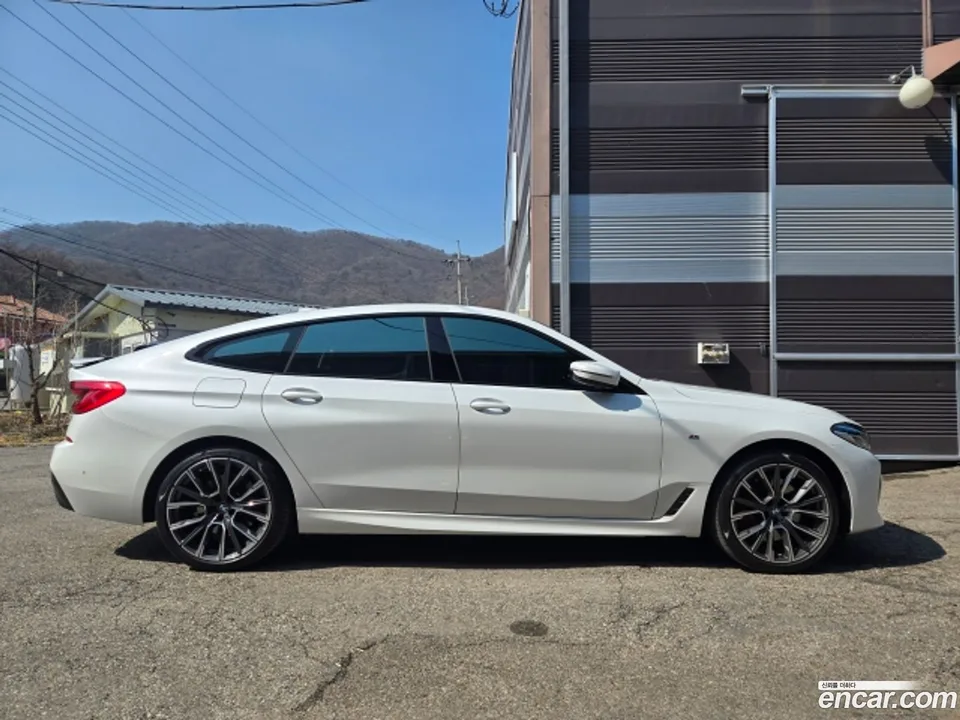 BMW 6 Series GT 630i xDrive M 2024 — миниатюра 2