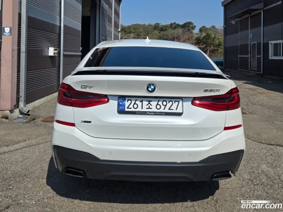 BMW 6 Series GT 630i xDrive M 2024 — миниатюра 3