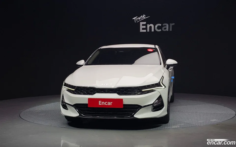 Kia K5 2.0 2023 — миниатюра 3