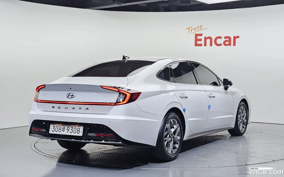 Hyundai Sonata 2.0 2022 — миниатюра 2
