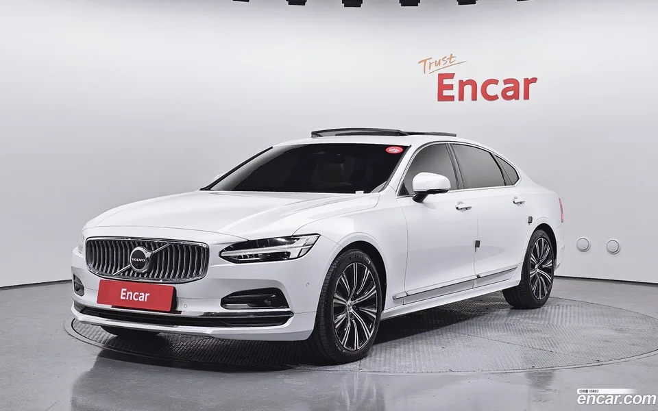 Volvo S90 B5 2022 — фото 1, купить с доставкой в Москву