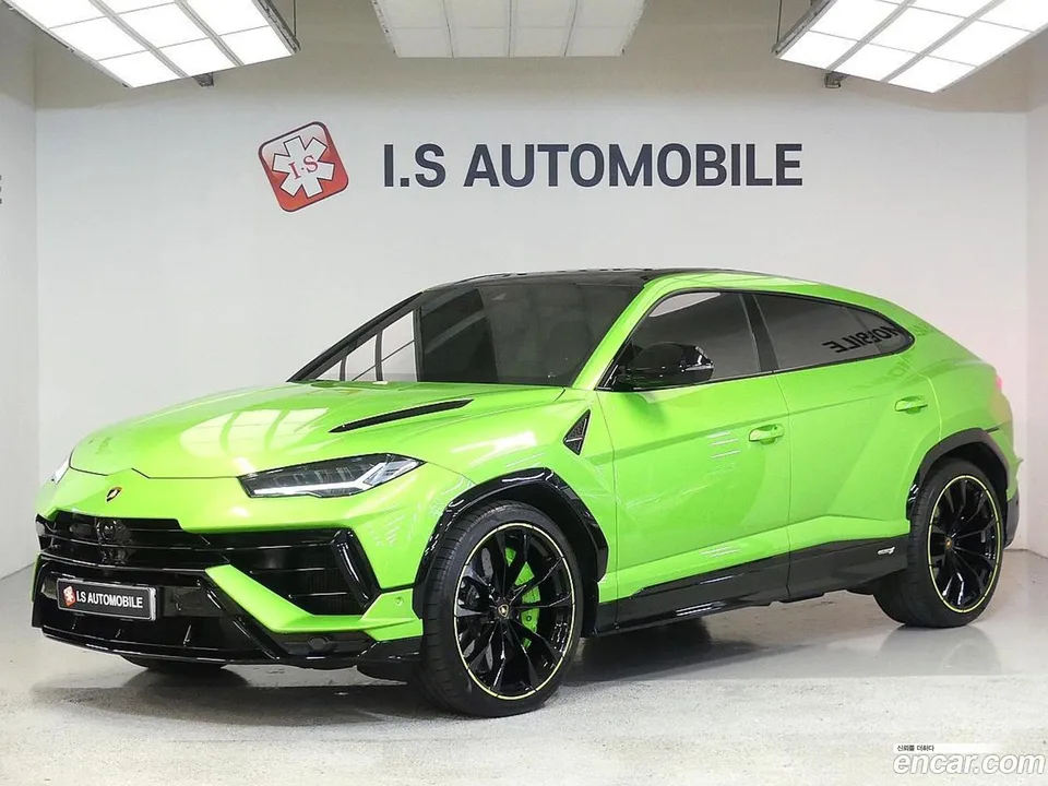 Lamborghini Urus 4.0 V8 S 2024 — фото 1, купить с доставкой в Москву