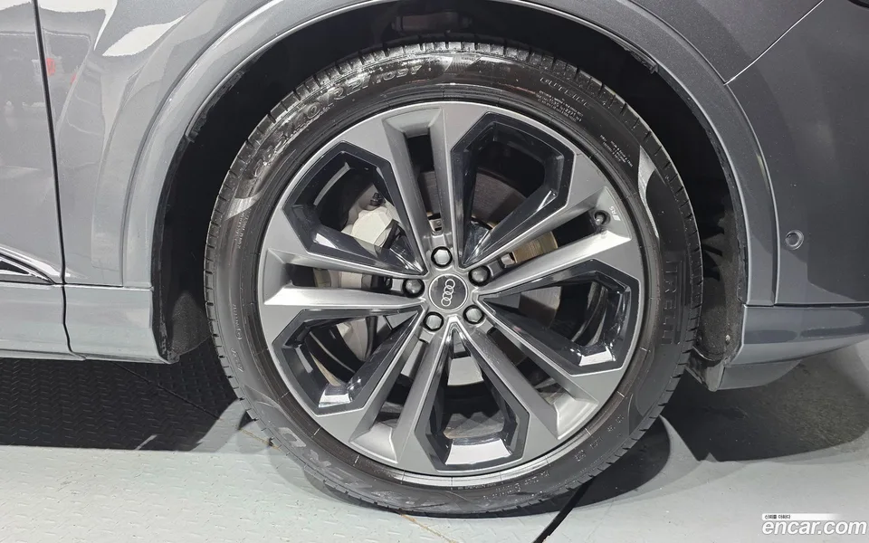 Audi Q7 (4M) 50 TDI 2025 — миниатюра 5