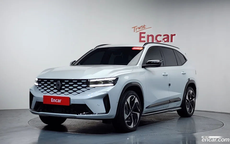 Renault Samsung Grand Koleos 1.5 E-TECH 2WD 2024 — фото 1, купить с доставкой в Москву