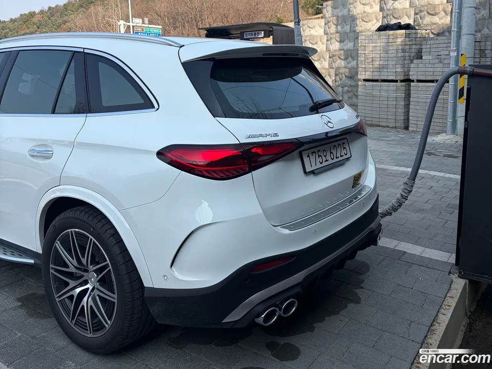 Mercedes-Benz GLC-Class AMG GLC43 4MATIC 2025 — миниатюра 2