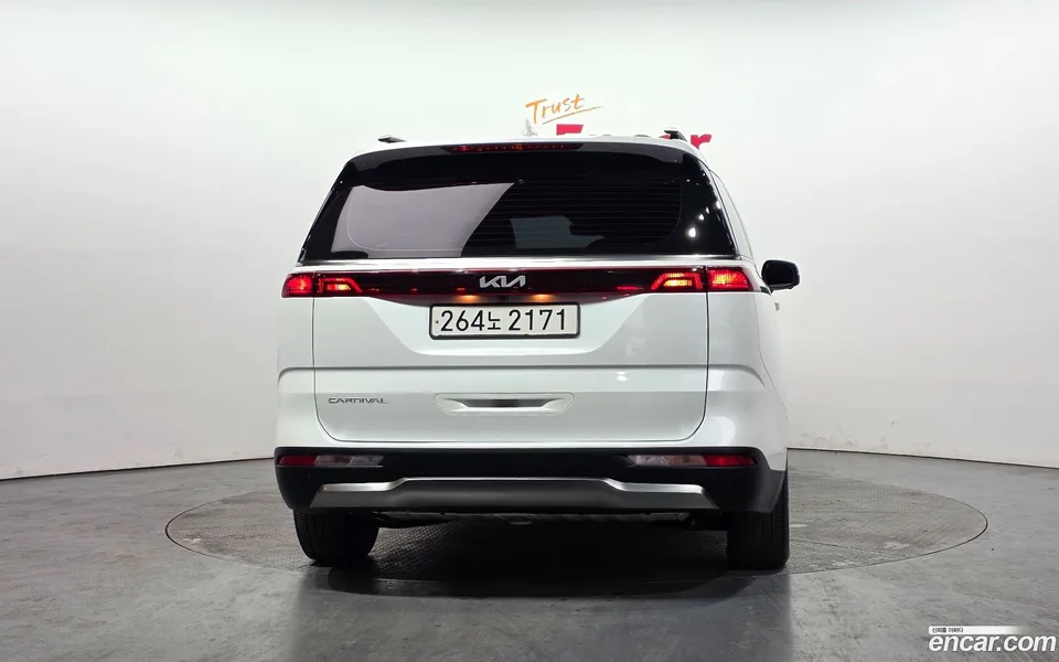 Kia Carnival 9 2022 — миниатюра 4