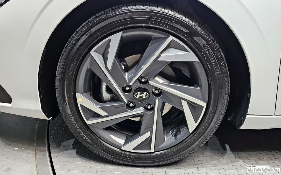 Hyundai Avante CN7 1.6 2025 — миниатюра 5
