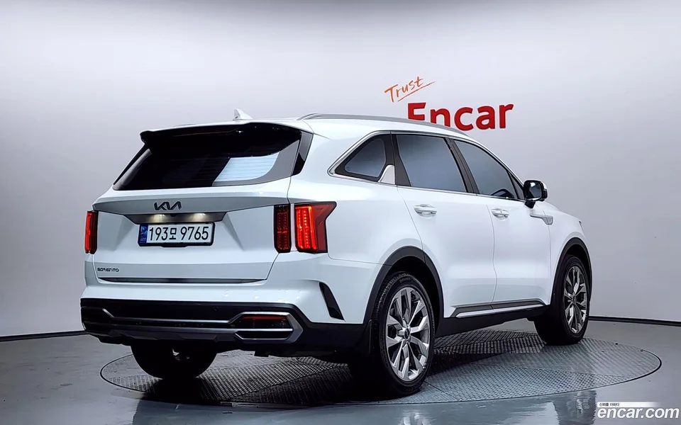 Kia Sorento 2.5T 2WD 2023 — миниатюра 2