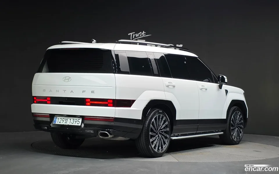Hyundai SantaFe 2.5T 2WD 2023 — миниатюра 2