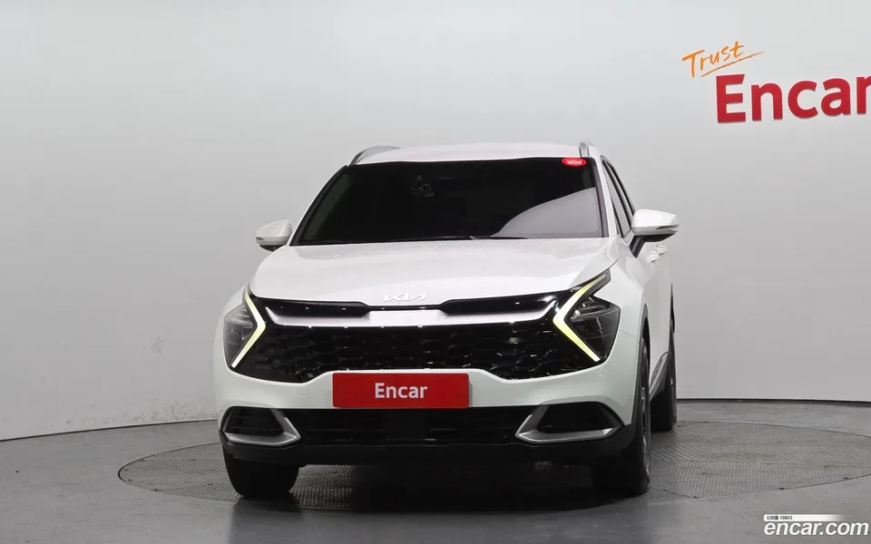 Kia Sportage 2.0 2WD 2023 — миниатюра 3