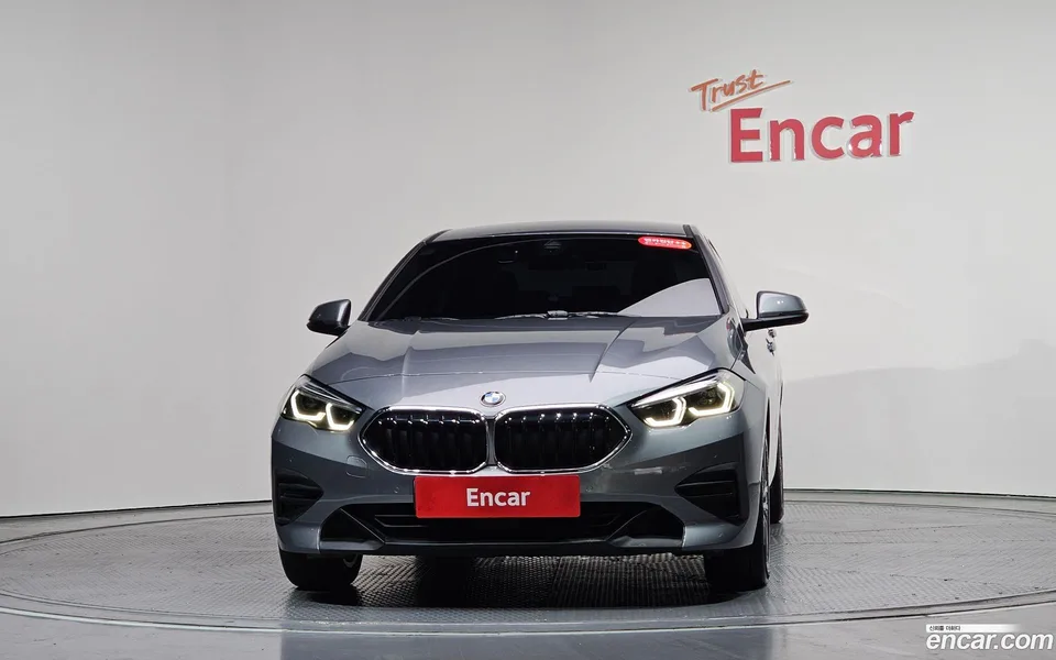BMW 2 Series Gran Coupe 220i 2022 — миниатюра 3