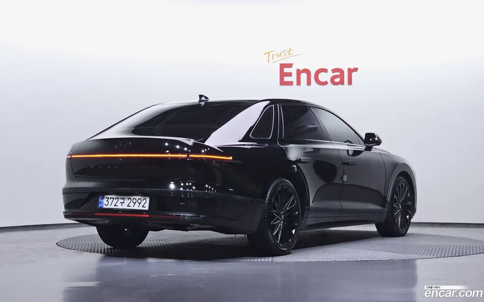 Hyundai Grandeur Hybrid 2024 — миниатюра 2