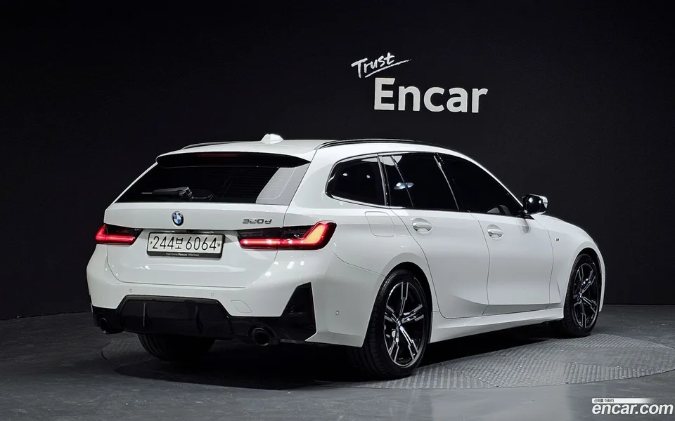 BMW 3 Series 320d M 2023 — миниатюра 2