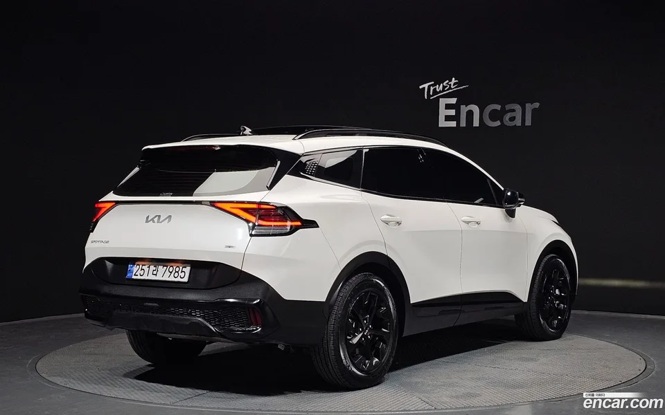 Kia Sportage Hybrid 30 2WD 2024 — миниатюра 2