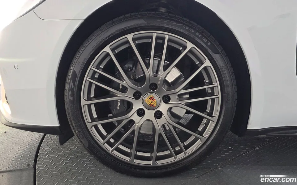 Porsche Panamera (971) 2.9 AWD 2023 — миниатюра 5