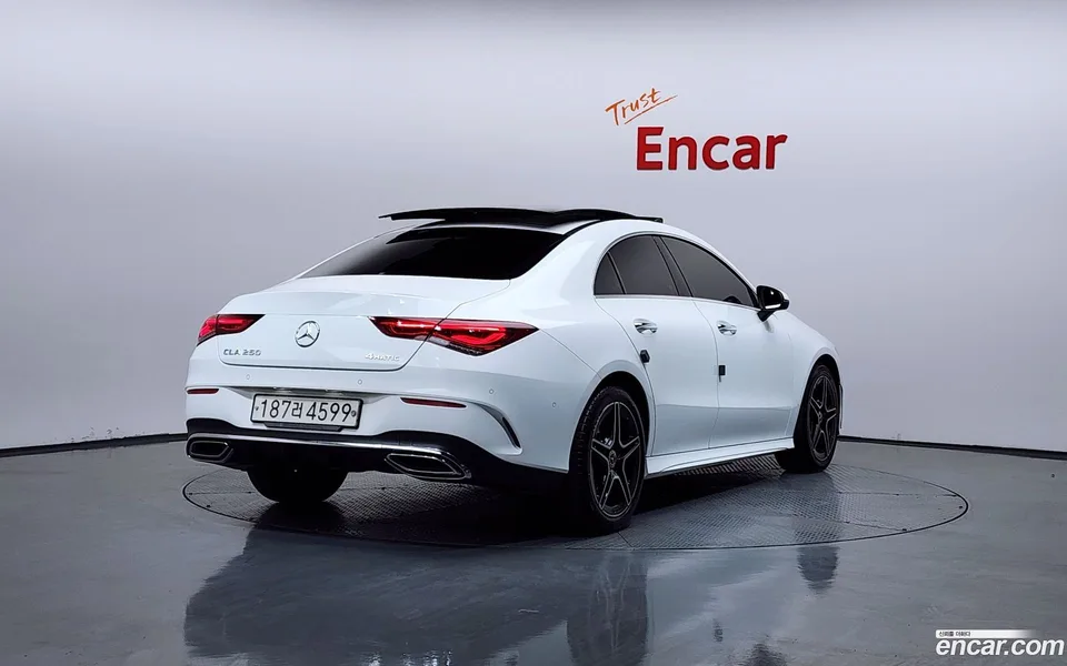 Mercedes-Benz CLA-Class CLA250 4MATIC 2022 — миниатюра 2