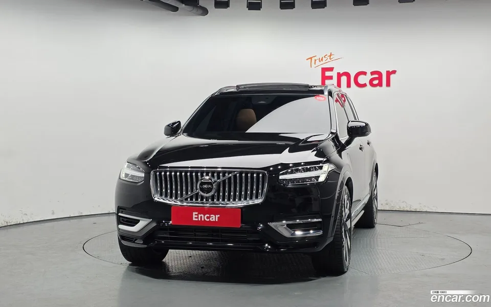 Volvo XC90 T8 2024 — миниатюра 3
