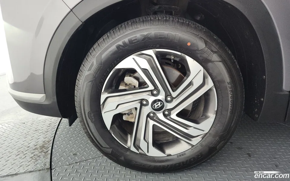 Hyundai SantaFe 2.2 4WD 2022 — миниатюра 5