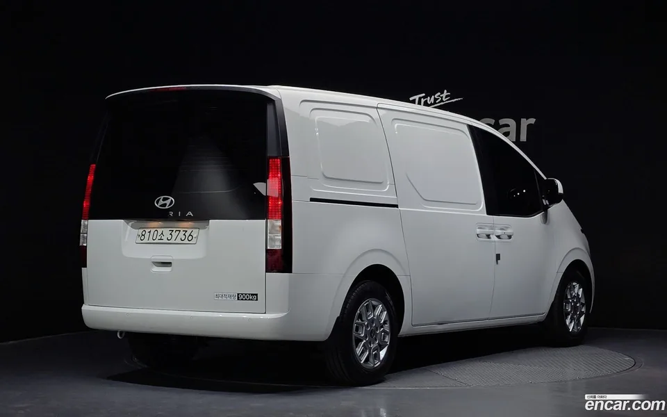 Hyundai Staria 3 2025 — миниатюра 2