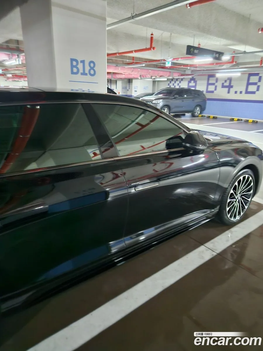 Hyundai Grandeur 2.5 2WD 2023 — миниатюра 4