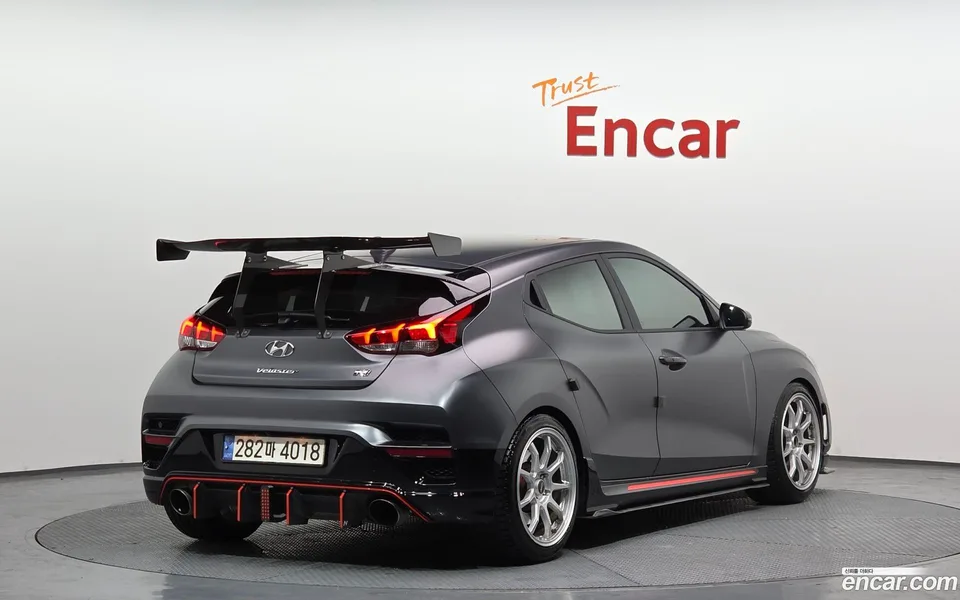 Hyundai Veloster 2.0 N 2022 — миниатюра 2