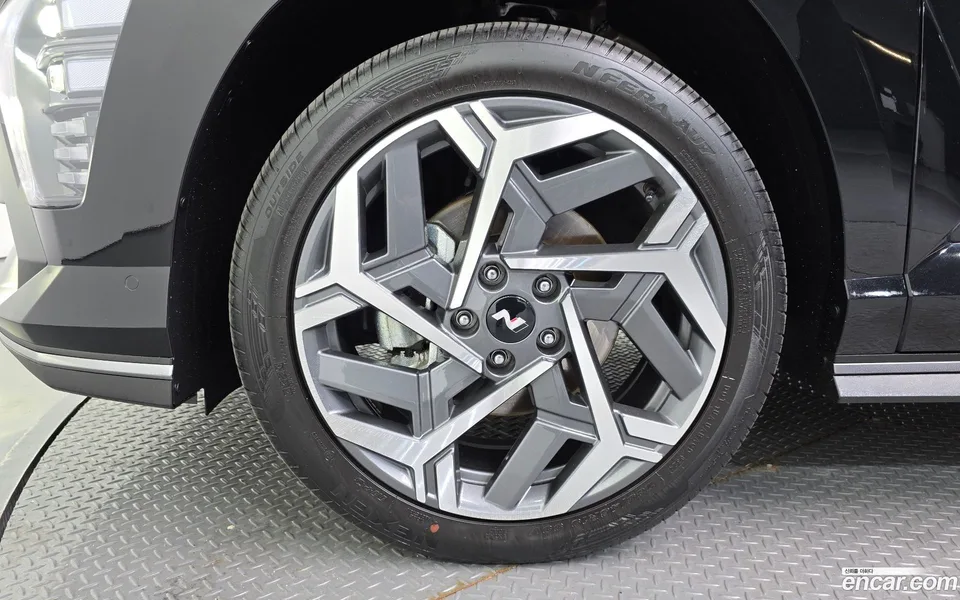 Hyundai Kona 1.6 4WD 2024 — миниатюра 5