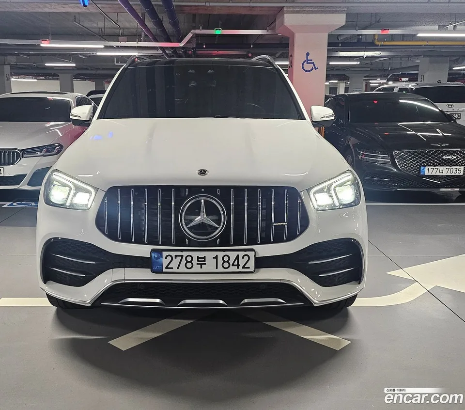 Mercedes-Benz GLE-Class AMG GLE53 4MATIC+ 2022 — миниатюра 3