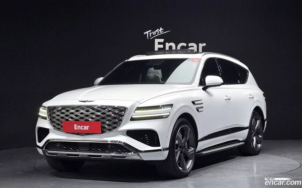 Genesis GV80 2.5T AWD 2024 — фото 1, купить с доставкой в Москву