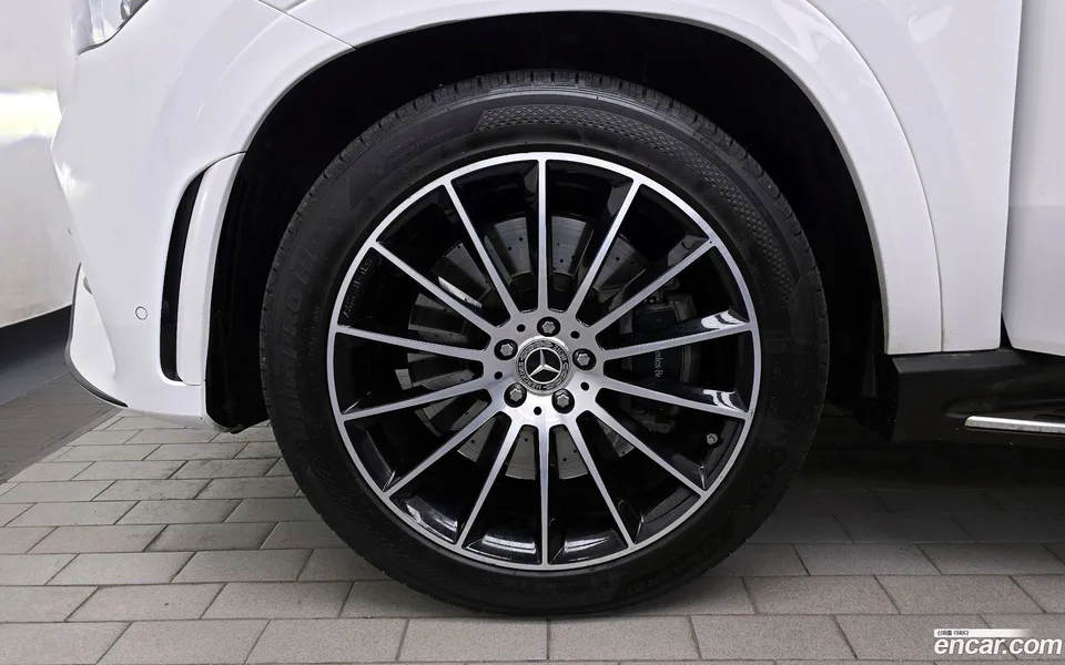 Mercedes-Benz GLE-Class GLE400d 4MATIC 2022 — миниатюра 5